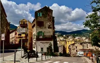  ?? ?? A quiet (and striking) intersecti­on in Corsica, France