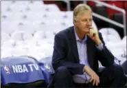  ?? ALEX BRANDON - THE ASSOCIATED PRESS ?? Larry Bird is stepping down as president of basketball operations for the Indiana Pacers, a stunningly abrupt move even for an NBA legend known for making swift decisions. Bird made the call on Friday and general manager Kevin Pritchard will be...
