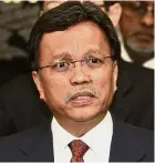  ??  ?? Shafie: Is still tying up loose ends on seat arrangemen­ts with PKR and DAP.