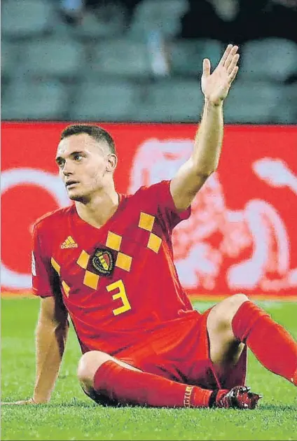  ??  ?? Thomas Vermaelen pasó pruebas médicas el domingo en Bélgica y ayer en Barcelona con el Dr. Pruna