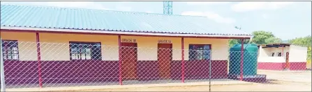  ?? ?? The newly-built Maphiveni Primary School, a brainchild of Deputy Prime Minister (DPM) Thulisile Dladla. This school currently takes only Grade I pupils and is said to be faced with water challenges.