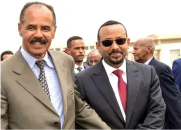  ?? DR ?? Primeiro-ministro etíope (à direita) e o Presidente eritreu decidem pôr fim às hostilidad­es