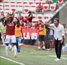  ?? (Photo Dylan Meiffret) ?? Pour son retour dans le Forez, Christophe Galtier pourrait relancer Hassane Kamara sur le côté gauche.