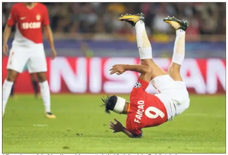  ?? (Photo J-F. Ottonello) ?? A l’image de son capitaine Falcao, Monaco doit se remettre la tête à l’endroit après la gifle de Porto (-).