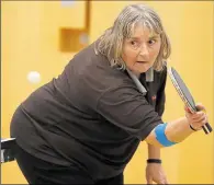  ?? FM27168795 ?? Tina Stewart retained her ladies’ title and also tasted victory in the ladies’ and mixed doubles