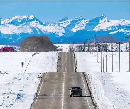  ?? GAVIN YOUNG ?? Highway 772 stretches between rural properties west of Airdrie. There has been reports of another series of rural break-ins in the area.