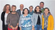  ?? FOTO: WU ?? Der Vorstand des neuen Vereins: Petra Berberich, Anita Hipp, Klaus Braun, Ilse Schnepf, Edith Wesner, Yvonne Beck, Thomas Webler und Stefanie Celestrin (von links).