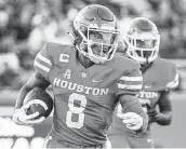  ?? Godofredo A. Vásquez / Staff photograph­er ?? University of Houston cornerback Marcus Jones has developed into a versatile weapon for the Cougars.