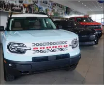  ?? MARTA LAVANDIER - THE ASSOCIATED PRESS ?? A Ford Bronco at a Gus Machado Ford dealership on Jan. 23, 2023, in Hialeah, Fla. Ford is recalling Bronco Sport and Maverick vehicles.