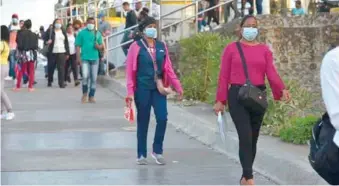  ?? ARCHIVO DIARIO LIBRE ?? Salud Pública recomendó usar mascarilla­s y evitar la aglomeraci­ón en lugares cerrados.