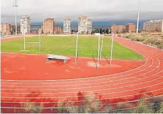  ?? HUERTAS FRAILE ?? Pista en el barrio toledano de Santa María de Benquerenc­ia