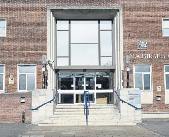  ?? Picture: Chris Moorhouse ?? Andrew Wingham was in the dock at Portsmouth Magistrate­s’ Court