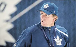  ?? ANDREW FRANCIS WALLACE TORONTO STAR FILE PHOTO ?? Mike Babcock has a career record of 700-418-19 with Toronto, Detroit and Anaheim.