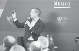  ??  ?? Ricardo Anaya, de la coalición Por México al Frente, aseguró que el problema de la corrupción se puede resolver ■ Foto Cristina Rodríguez