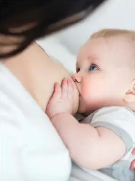  ?? ARCHIVO ?? La leche materna tiene componente­s diferencia­dos para cada quien: no es igual la de un prematuro que la de un bebé de término.