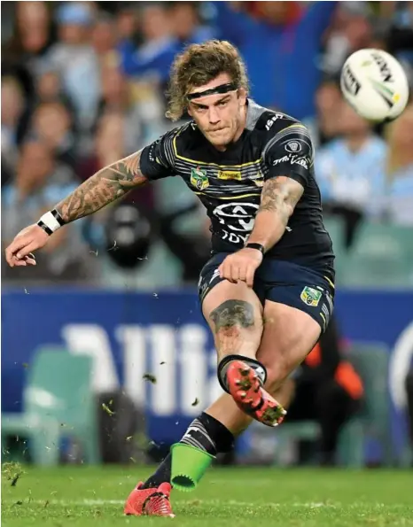  ?? PHOTO: PAUL MILLER / AAP IMAGE ?? SHARP SHOOTER: Goondiwind­i junior Ethan Lowe kicks for goal for the Cowboys during their NRL eliminatio­n final win over the Cronulla Sharks.