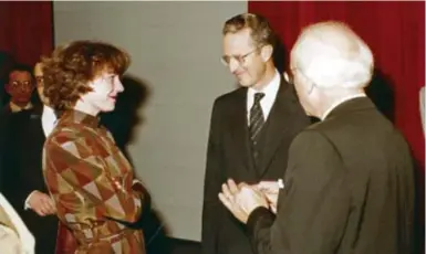  ?? De singel ?? 4 november 1980: Leysen (30) bij de opening van De Singel.