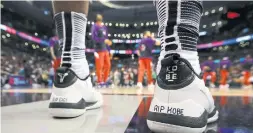  ?? RICHARD LAUTENS TORONTO STAR ?? A player wrote a tribute to Kobe Bryant and his daughter, Gianna, on his shoes when the Raptors took on the Atlanta Hawks on Tuesday night.