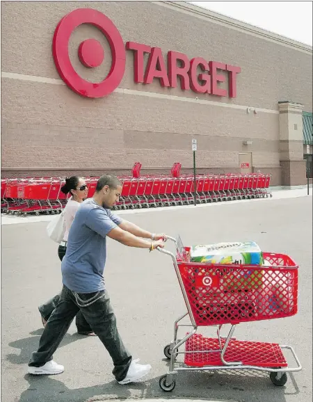  ?? Scot Olson, Gety Image s, file ?? Target Corp. has reached a deal to use its name exclusivel­y in Canada. The company settled with Toronto apparel
magnate Isaac Benitah, who uses the name Target Apparel on 15 stores, including two in Edmonton.