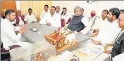  ?? HT PHOTO ?? A Gurjar delegation with minister Ashok Chandna (left) in Jaipur on Friday.