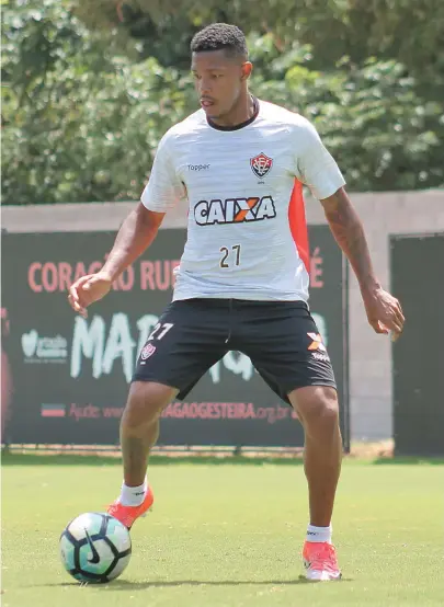  ??  ?? Atacante David retorna ao time titular do Leão para a partida contra o Atlético Mineiro, em Belo Horizonte