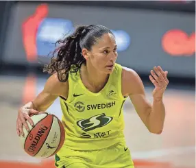  ?? MARY HOLT/USA TODAY SPORTS ?? Seattle Storm guard Sue Bird (10) directs traffic during Game 2 of the 2020 WNBA Finals at IMG Academy.