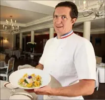  ?? (Photo Patrick Blanchard) ?? Christophe Bacquié, chef cuisinier de l’Hôtel du Castellet.