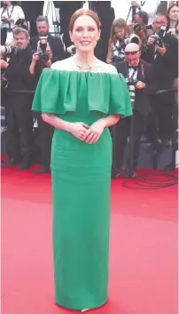  ?? ?? ❲
Julianne Moore posa desde Cannes.