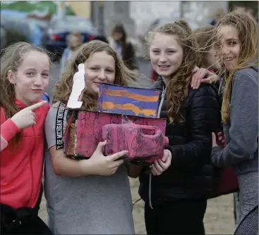  ??  ?? Ava Lucy Godfrey, Evie May Ryan, Jessica Broderick and Sophia O’Donnell with their boat.