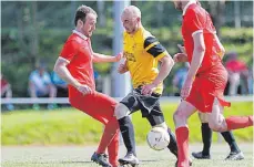  ?? FOTO: VOLKER STROHMAIER ?? Die TSG Maselheim-Sulmingen (hier Jonas Ruf) tritt im Kellerduel­l gegen den TSV Ummendorf II an.