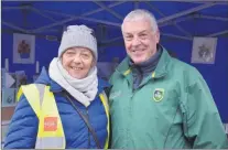  ?? (Pic: John Ahern) ?? Organising committee member, Anne Hegarty with Ned Kearney at last Sunday’s Chrismas market in Castlelyon­s.