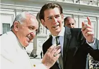 ??  ?? Sebastian Kurz war bereits als Außenminis­ter im April 2015 bei Papst Franziskus APA
