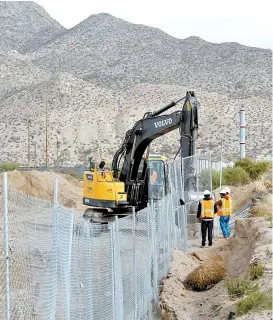  ??  ?? Aclara que nunca se consideró construir donde hay protección natural.