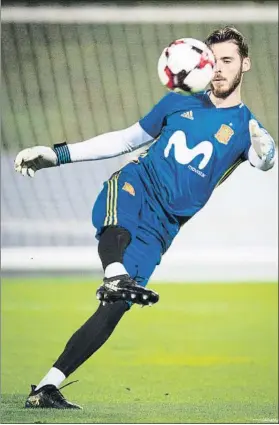  ?? FOTO: EFE ?? David de Gea El meta del United, entrenando en la reciente concentrac­ión de la Roja