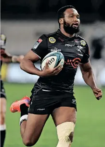  ?? | GERHARD DURAAN BackpagePi­x ?? LUKHANYO Am is back in the Sharks starting line-up today after his sojourn to Japan.