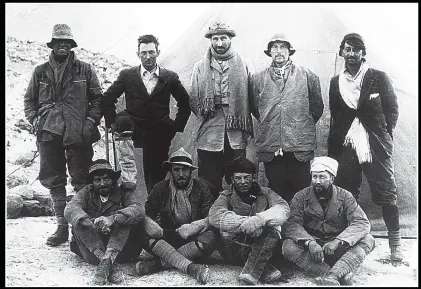  ?? ?? INTREPID Andrew Irvine (back row, far left) George Mallory (back, 2nd left) and their team on the 1924 Everest expedition