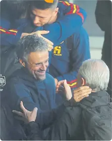  ?? ?? LUCHO SE FUE GOLPEADO TRAS LA DERROTA CON MARRUECOS.