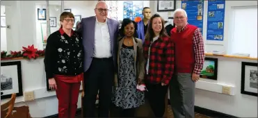  ?? Vince Stalling ?? Left to right are Ms. Laura T. Mccarty, president of Georgia Humanities, Mayor Andy Arnold, Lafayette; Beverly Foster, president WCAAHAA; Jennifer Morrison Martin, president of the Walker County Chamber of Commerce and Sheriff Steve Wilson, Walker County.