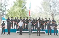  ??  ?? Ayer se llevó a cabo la graduación de 106 nuevos elementos que se sumaron a la policía estatal de Aguascalie­ntes.