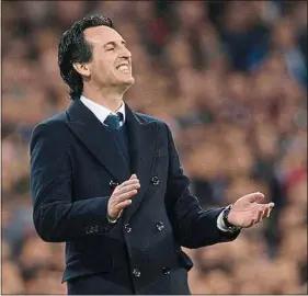  ??  ?? Unai Emery a échoué à deux reprises en 8es de finale de Ligue des champions.