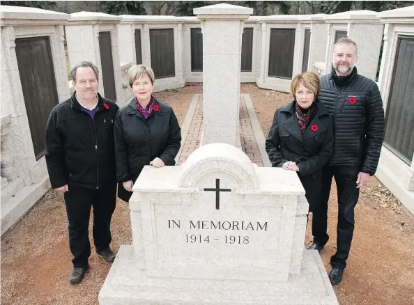  ?? TROY FLEECE ?? Doug Pederson, left, Carolyn Speirs, Dianne Burrows and Norris Bjorndahl are the Side by Side Quartet. Their concert on Monday, Nov. 12 is in honour of Remembranc­e Day.