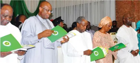  ?? Photo: Felix Onigbinde ?? From left: Former Head of State, retired Gen. Yakubu Gowon; Deputy Senate President, Sen. Ovie Omo-Agege; Vice President Yemi Osinbajo; his wife Dolapo and Secretary to Government of the Federation, Boss Mustapha, during the 59th Independen­ce Day Interdenom­inational Church Service at the National Christian Centre in Abuja yesterday.