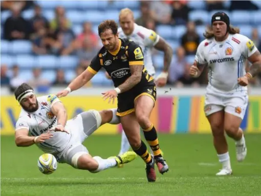  ?? (Getty) ?? Danny Cipriani has been told he needs to be the No 1 fly-half in England to earn a recall