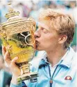  ?? FOTO: W. EILMES/DPA ?? Bild aus besseren Zeiten: Boris Becker, damals 17 Jahre alt, nach dem Wimbledon-Sieg 1985.