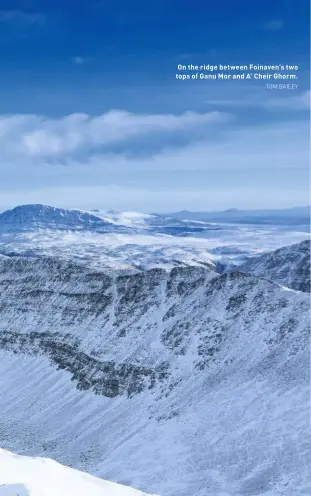  ?? TOM BAILEY ?? On the ridge between Foinaven’s two tops of Ganu Mor and A’ Cheir Ghorm.