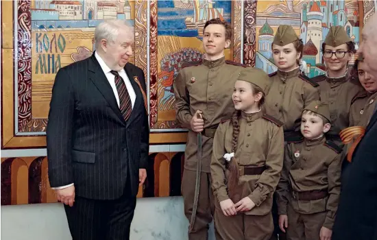  ??  ?? PATRIOT GAMES: Russian Ambassador Kislyak participat­es in a ceremony commemorat­ing the meeting between Soviet and Allied troops during WWII. Many analysts doubt he is a spymaster.