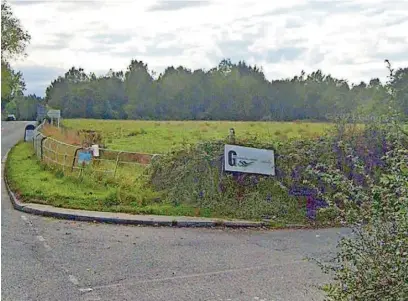  ?? ?? ●●Land at Gaw End Lane where Morris Homes wants to build