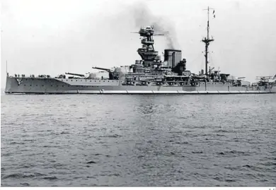  ?? E. S. ?? El HMS Valiant, en 1916.
