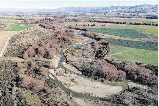  ?? PHOTO: STEPHEN JAQUIERY ?? The Otago Regional Council is considerin­g five flow options for the Manuheriki­a River which range from 1200 litres per second to 3000 litres per second.