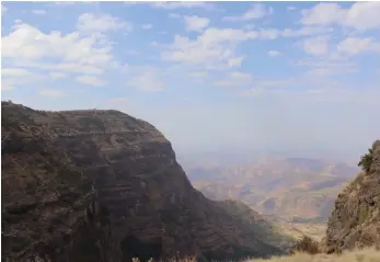  ??  ?? VIEW FROM the road snaking through Simien Mountains National Park.